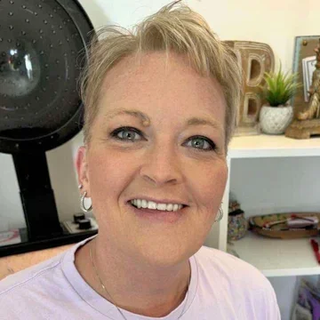 Ashley Sluder Lawing_obit_profile