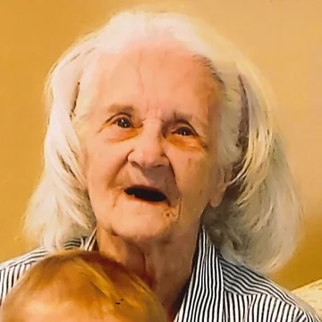 Laura Marie Ebberts_obit_profile