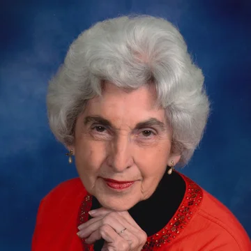 Thelma Luciana_obit_profile