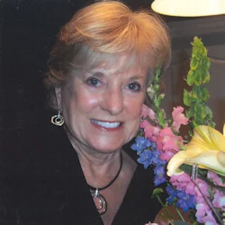 Ruth Clark Bonomo